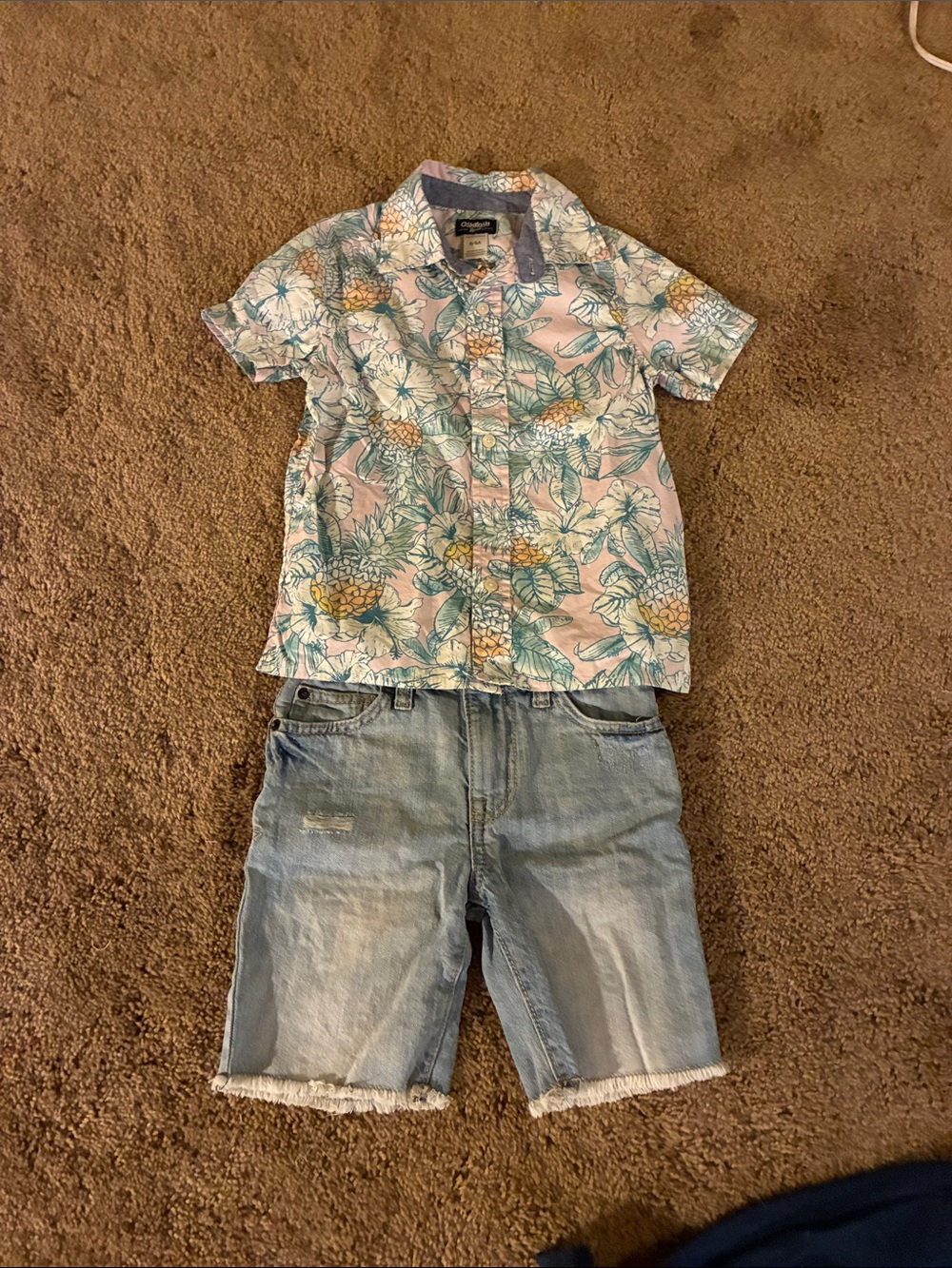 Little Boys size 6 - Picture 4 of 4